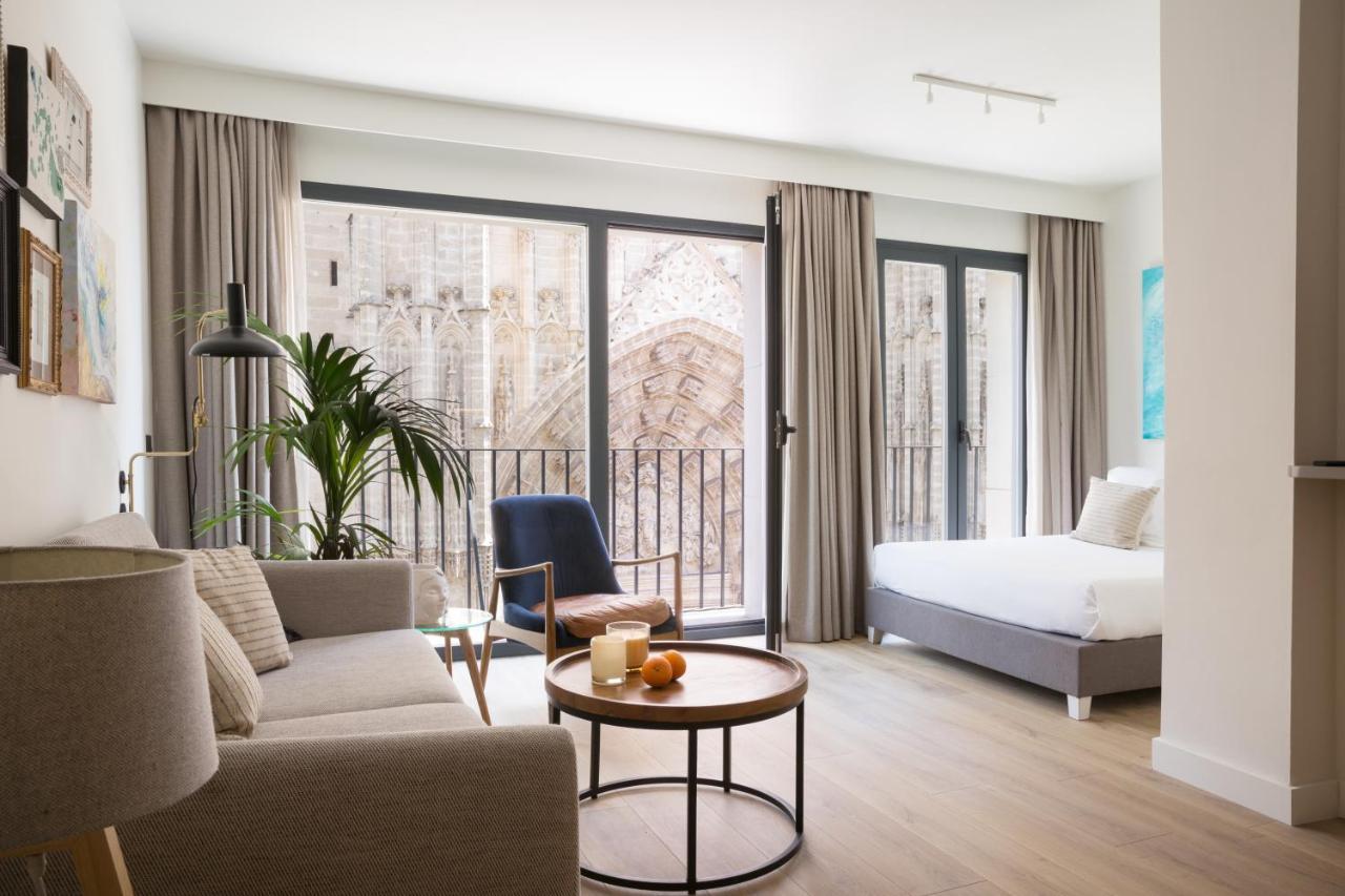 Puerta Catedral Suites Sevilla Bagian luar foto