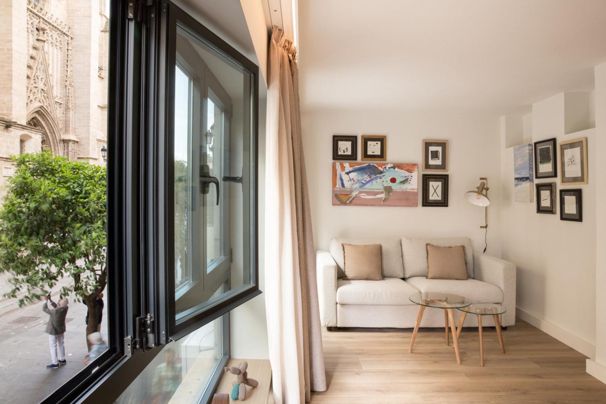 Puerta Catedral Suites Sevilla Ruang foto